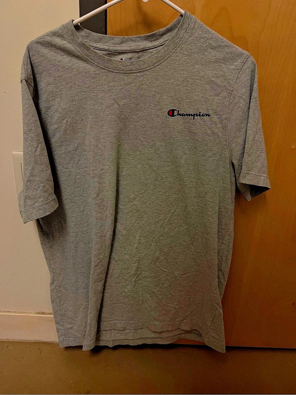 Champion Classic Script Logo T-Shirt Short Sleeve Tee in Gray Like New